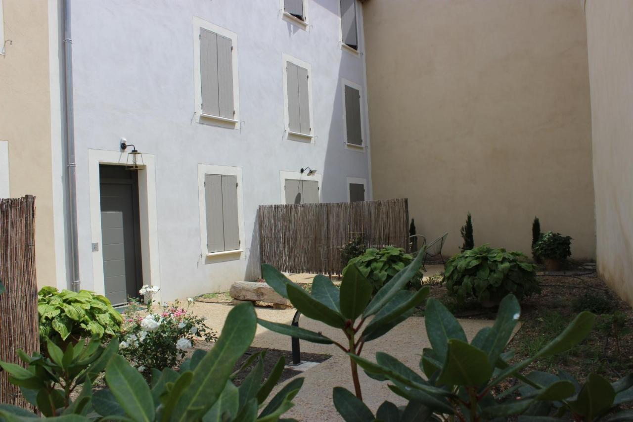 Entre Les Sorgues Ardoise Apartment ลีล-ซูร์-ลา-ซอร์ก ภายนอก รูปภาพ
