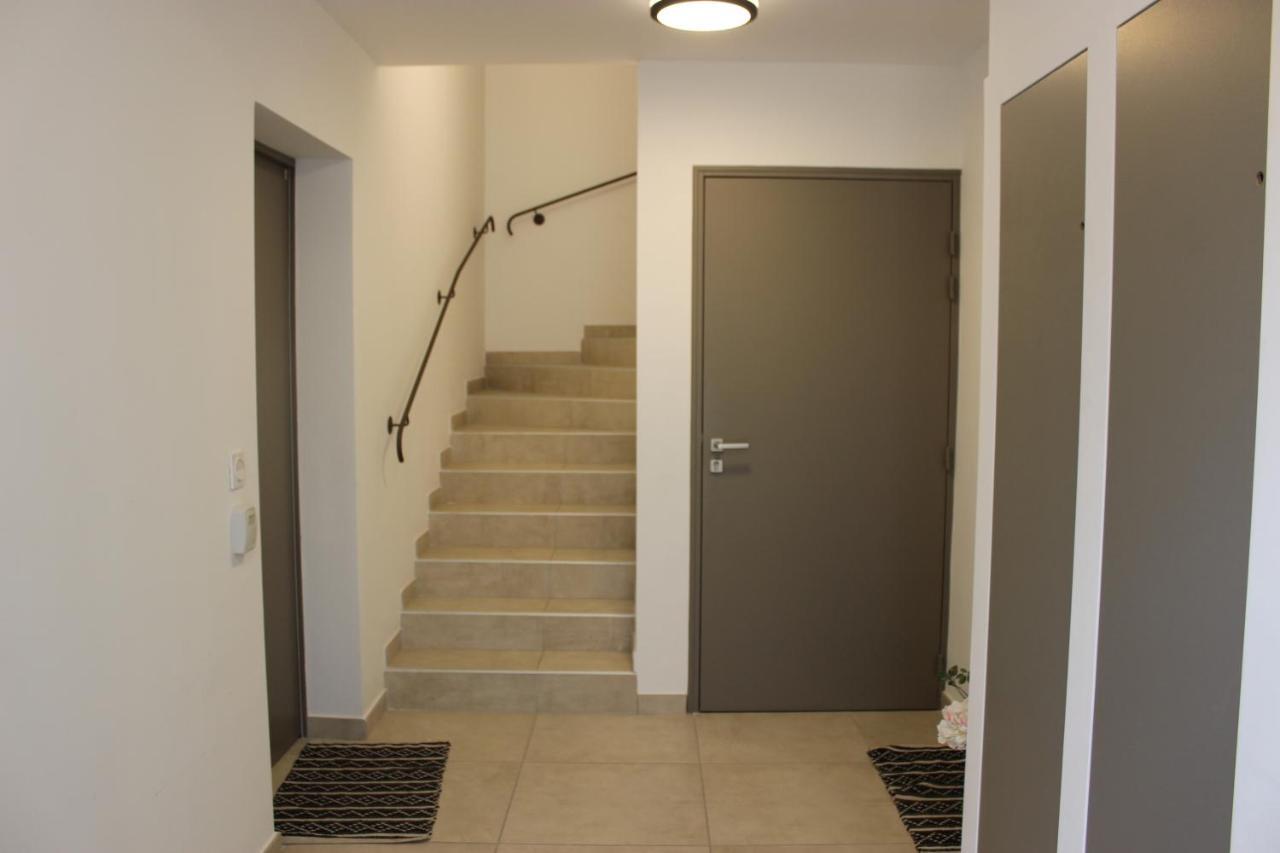 Entre Les Sorgues Ardoise Apartment ลีล-ซูร์-ลา-ซอร์ก ภายนอก รูปภาพ